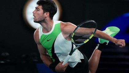 开云-阿卡拒绝被逆转离全满贯仅差一胜，网友：紫薇到手的决赛机会飞了